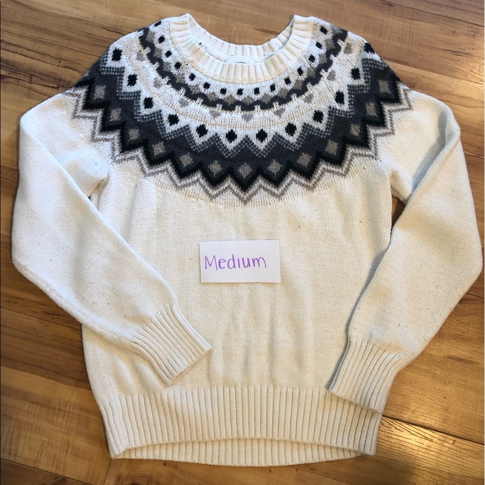 Neutral sweater!